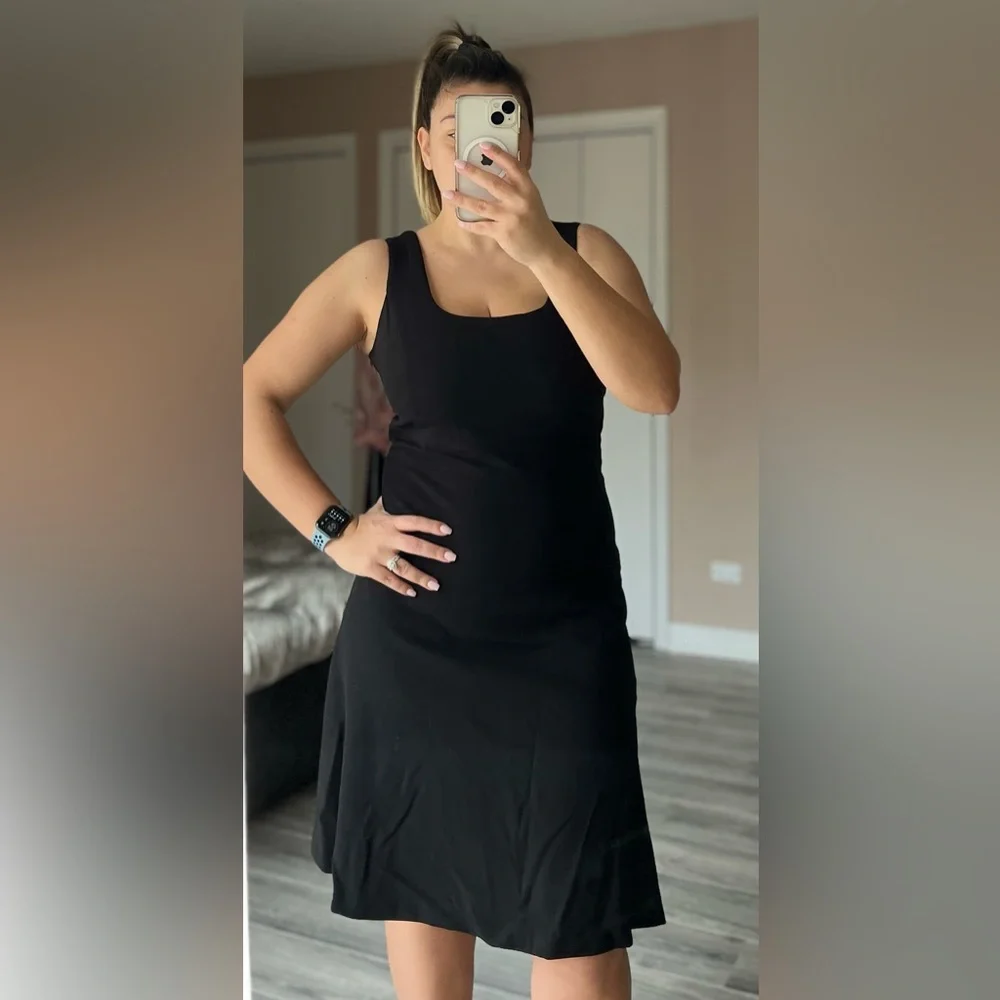 NWT Tommy Hilfiger black dress, classic and very versatile. - Picture 3 of 6